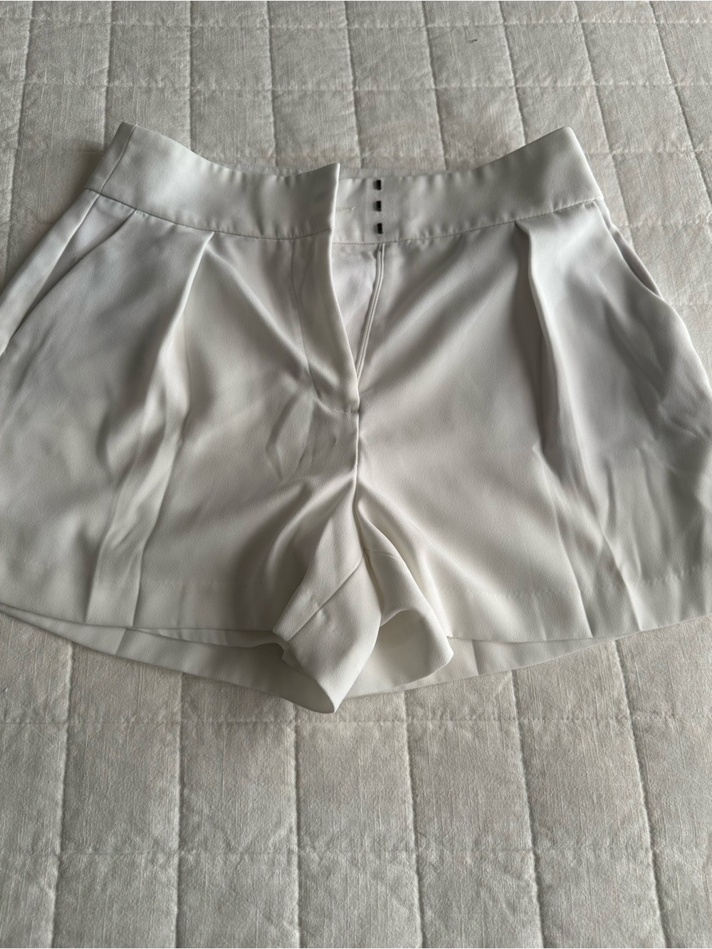Express White High-Waist Pleated Tailored Shorts